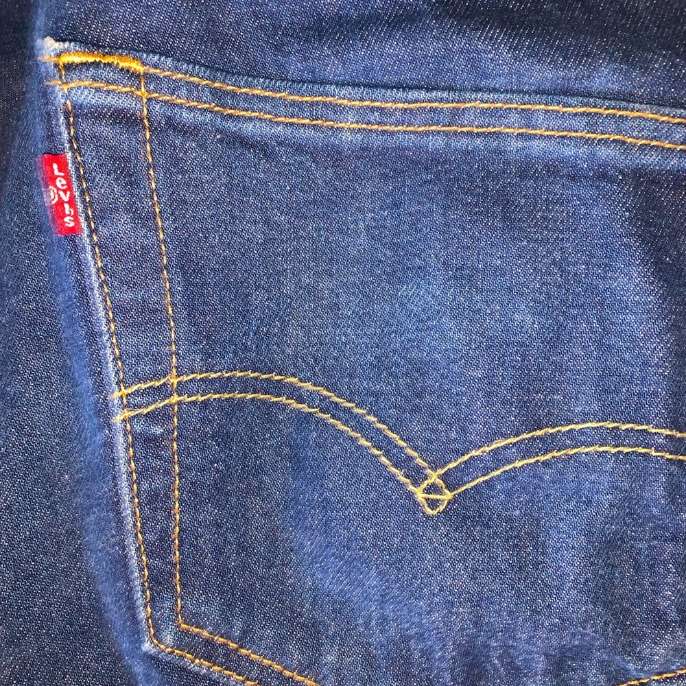 Levi's® Men's 501® Original Fit Straight Leg Jeans - Picture 2 of 7